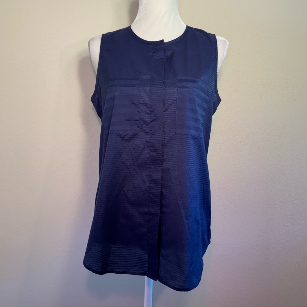Theory Navy Blue Sleeveless Button Up Blouse - Picture 3 of 16